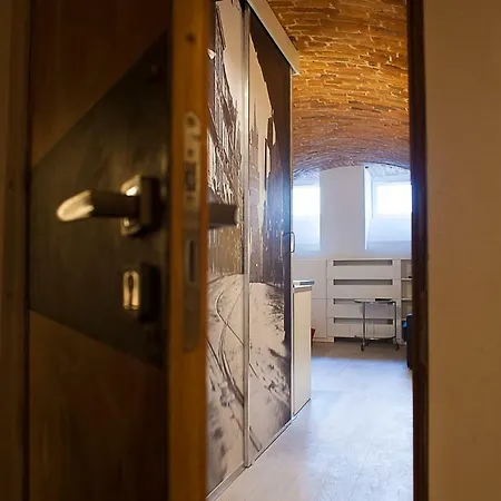 Lejlighed Historical Studio In The Old Town By Apart Service *