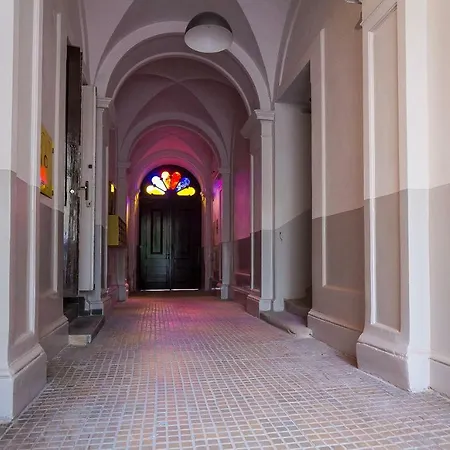 Lejlighed Historical Studio In The Old Town By Apart Service *